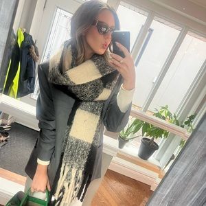 Meet your Posher, Lindsay